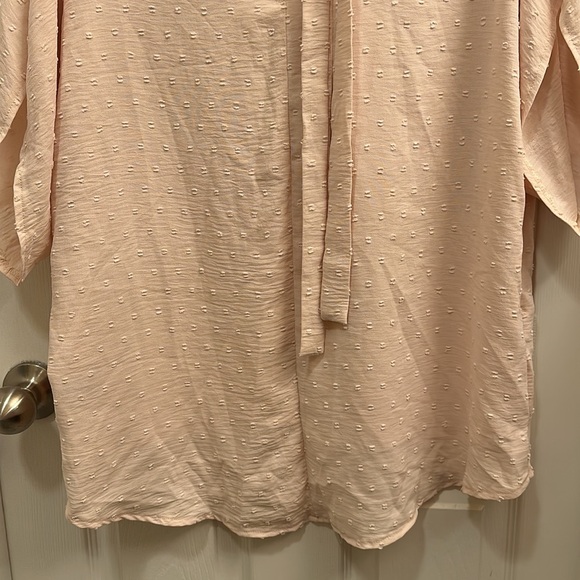 Blush pink top - Picture 3 of 8